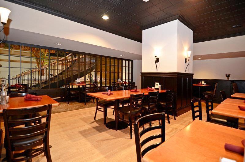 Four Points By Sheraton Bellingham Hotel & Conference Center Restoran gambar